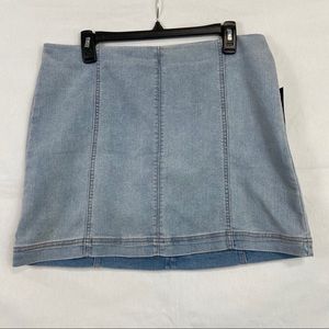 NWT Wild Fable denim Zip up skirt